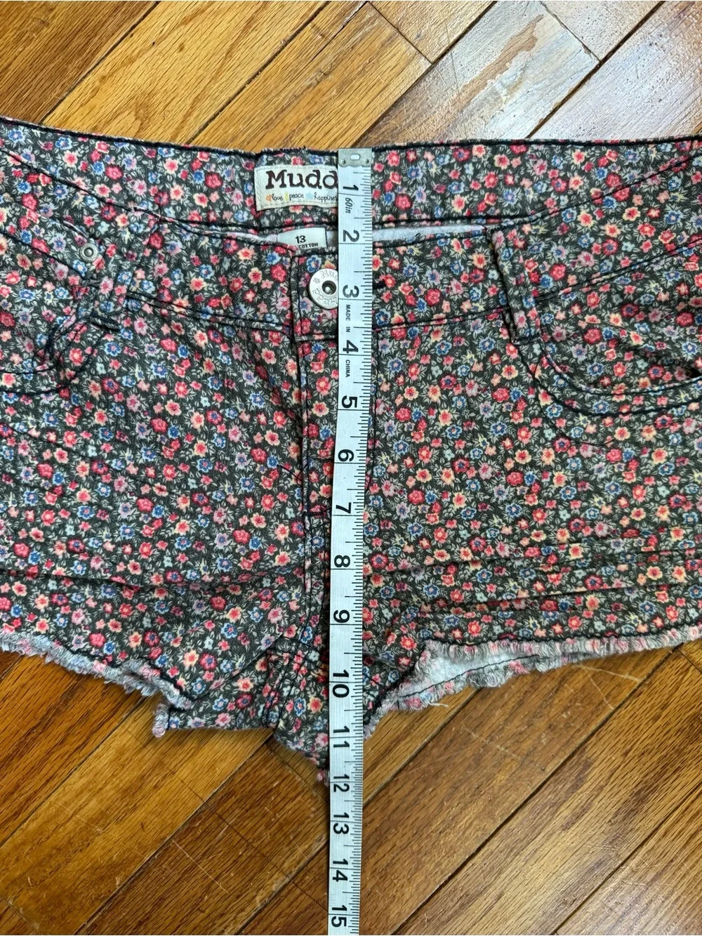 Mudd Floral Denim Short Shorts, Size 13